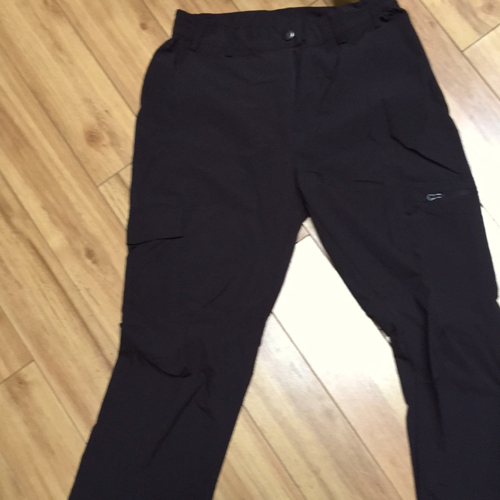 Women’s light weight cargo pant